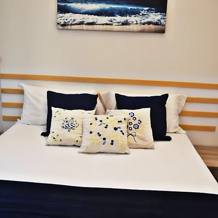 Guest house Sweet Night