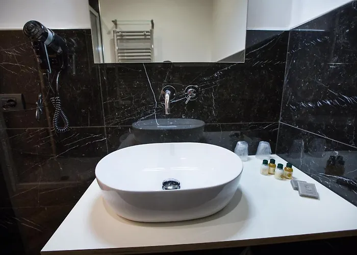 Sweet Night 4* לה ספציה